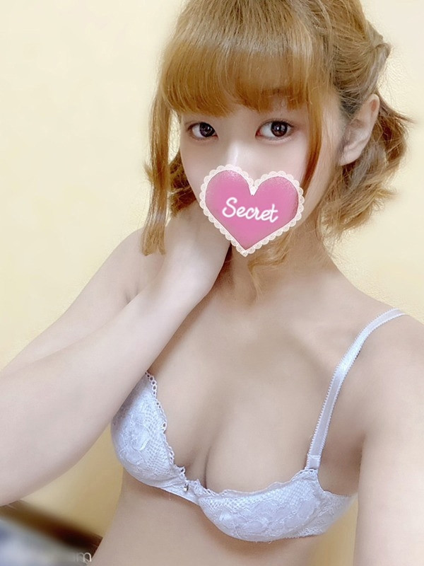 みら